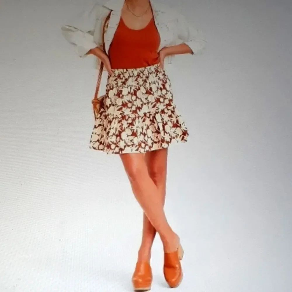 New Skirt/Pockets‎ Universal Thread Women's New With Tags